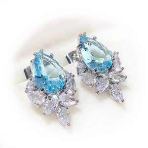 Light Blue Aqua Marine Crystals with CZ's.